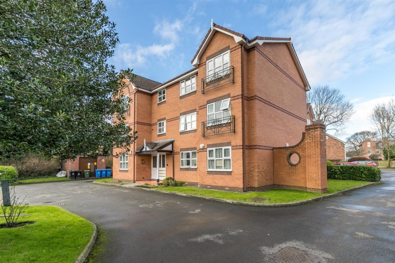 Southgate Court, Charlton Drive, Sale