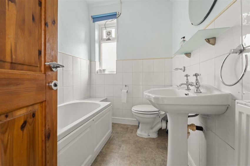Images for Oaklea Road, Sale