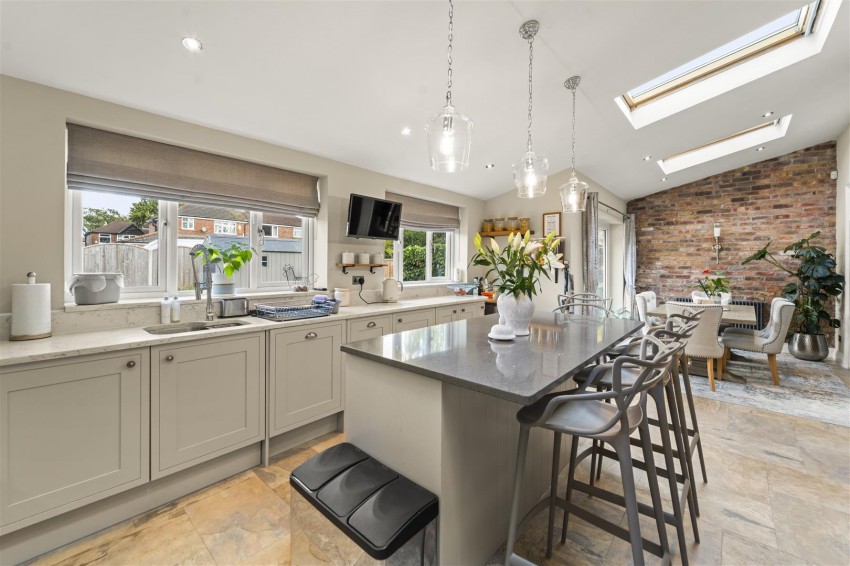 Images for Woodheys Drive, Sale