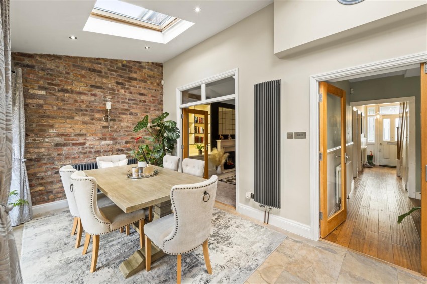 Images for Woodheys Drive, Sale