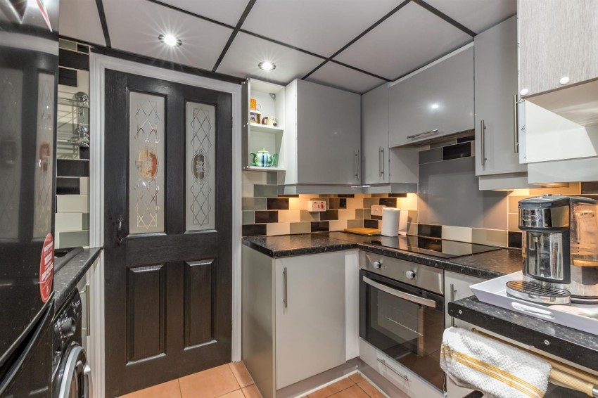 Images for Albion Grove, Sale