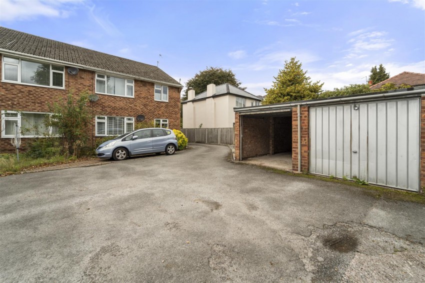 Images for Single Garage, Clarendon Road, Sale