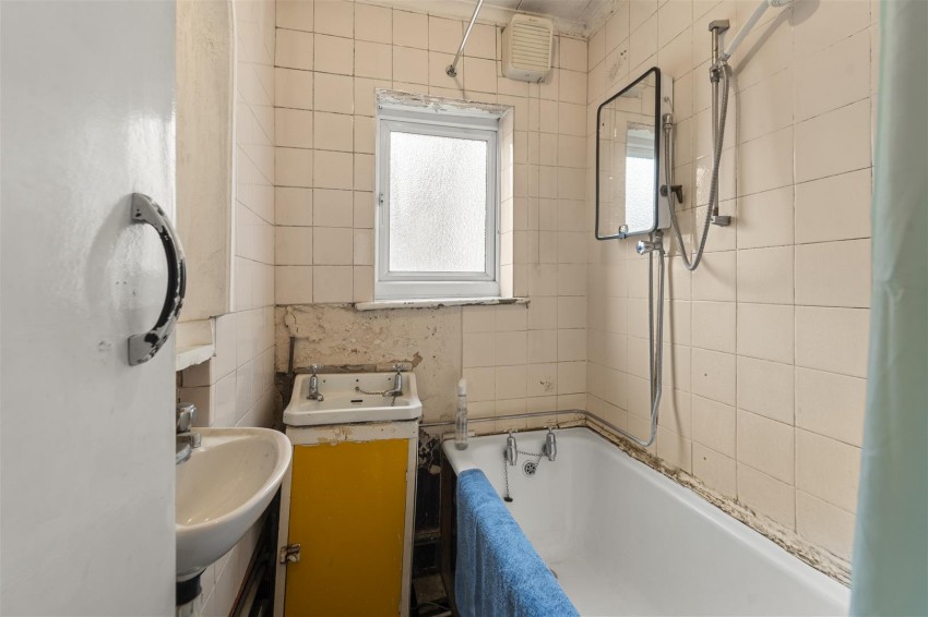 Images for Grange Road, Sale