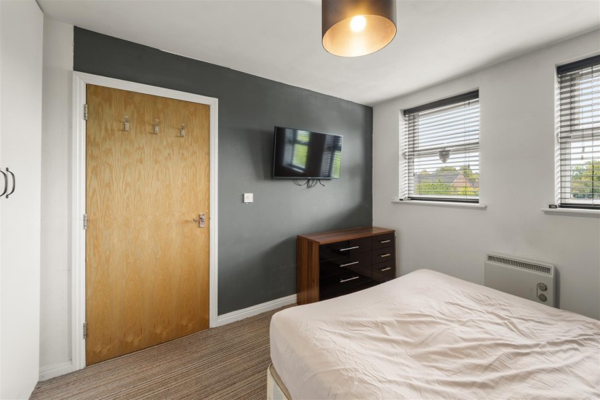 Images for Oakcliffe Road, Manchester