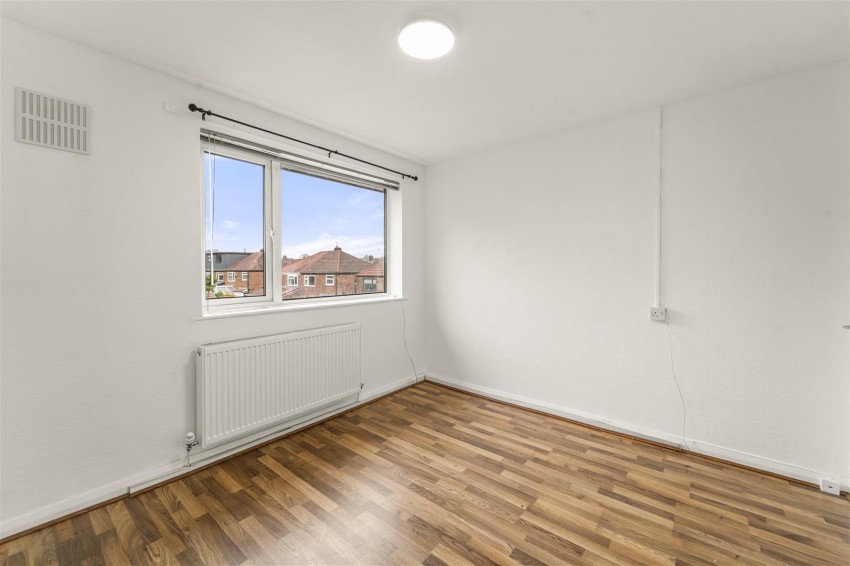 Images for Ashton Lane, Sale