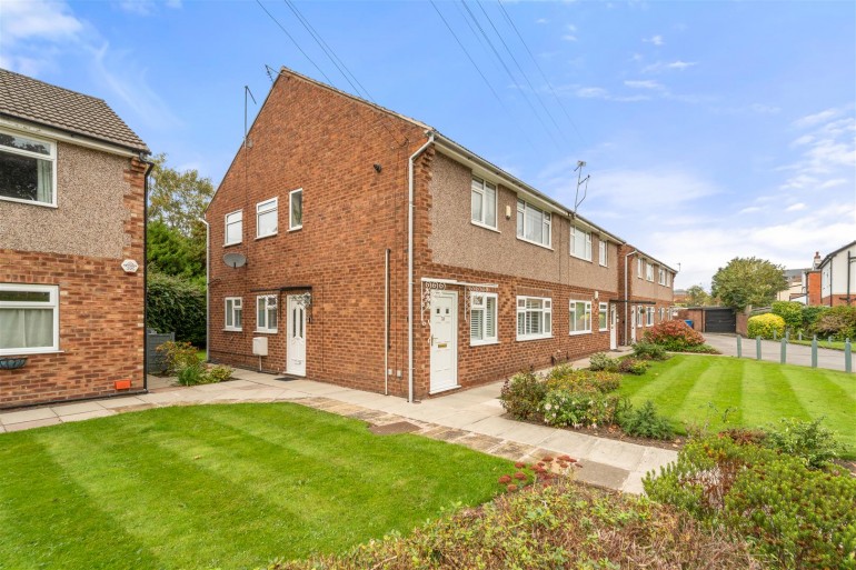 Hope Road, Sale