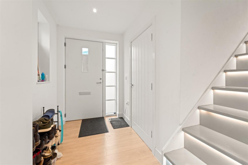 Images for Glebelands Road, Sale